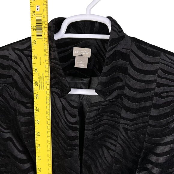 Chicos Women 4/6 Black Velvet Animal Burnout Blazer Long Jacket Witchy Fairygoth - Picture 10 of 16